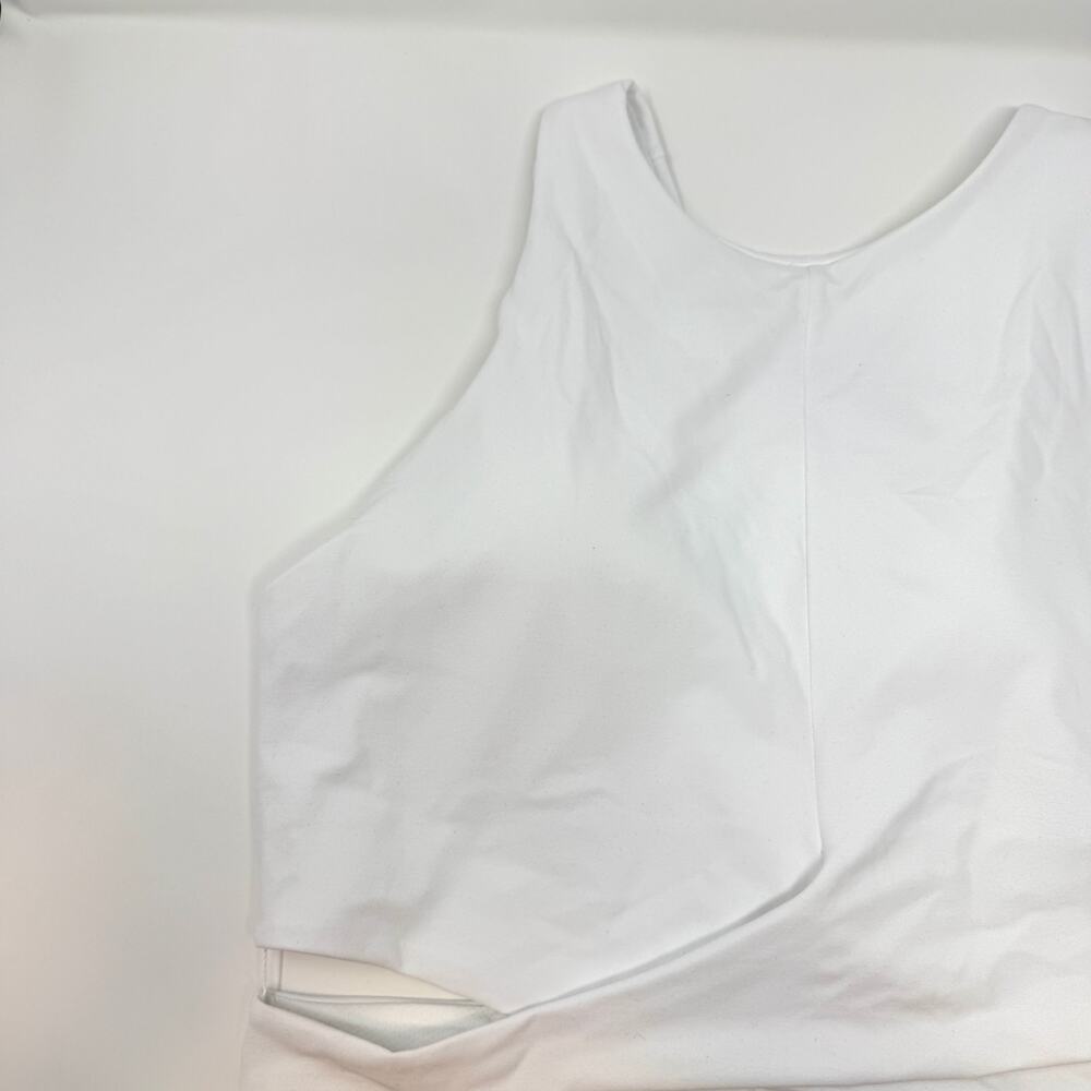 Athleta Conscious Crop Cut Out Sports Bra Crop Top In White Size Large D DD New - Picture 4 of 14